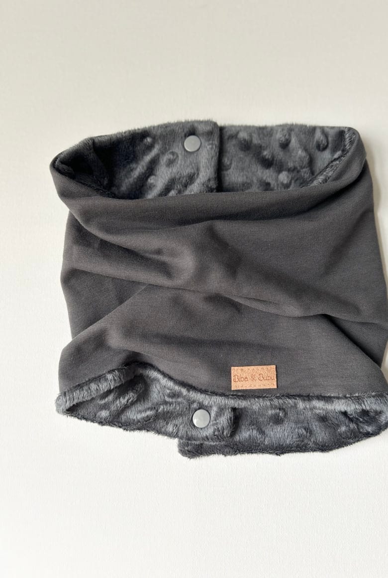 Slika izdelka ŠAL CEVKA NA GUMBE PODLOŽEN - BASIC