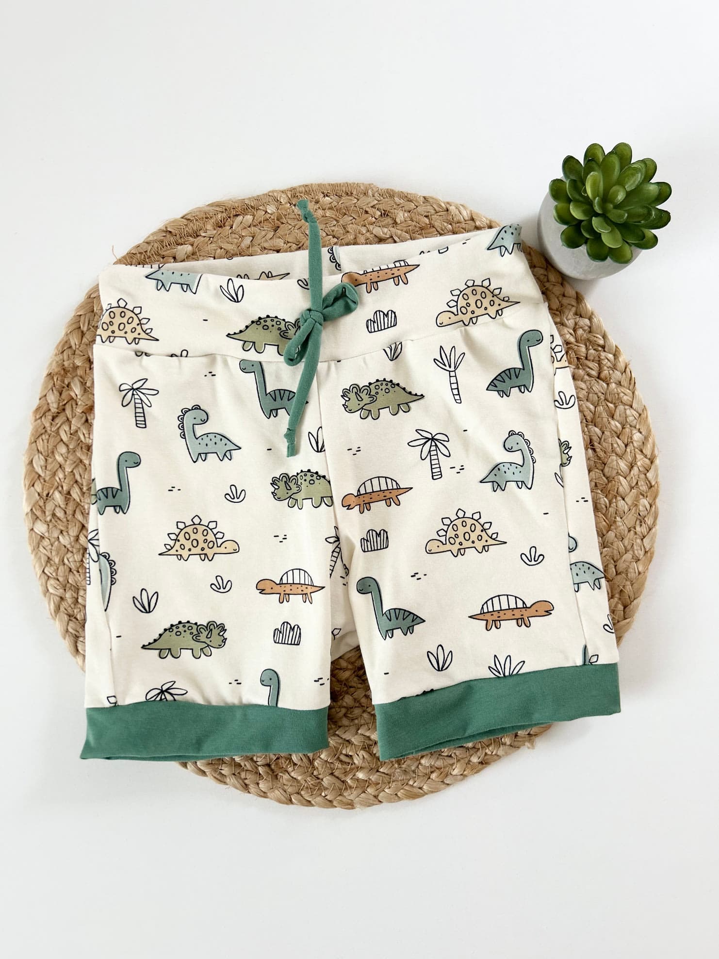 OTROŠKE KRATKE HLAČE Z ŽEPOM DINO